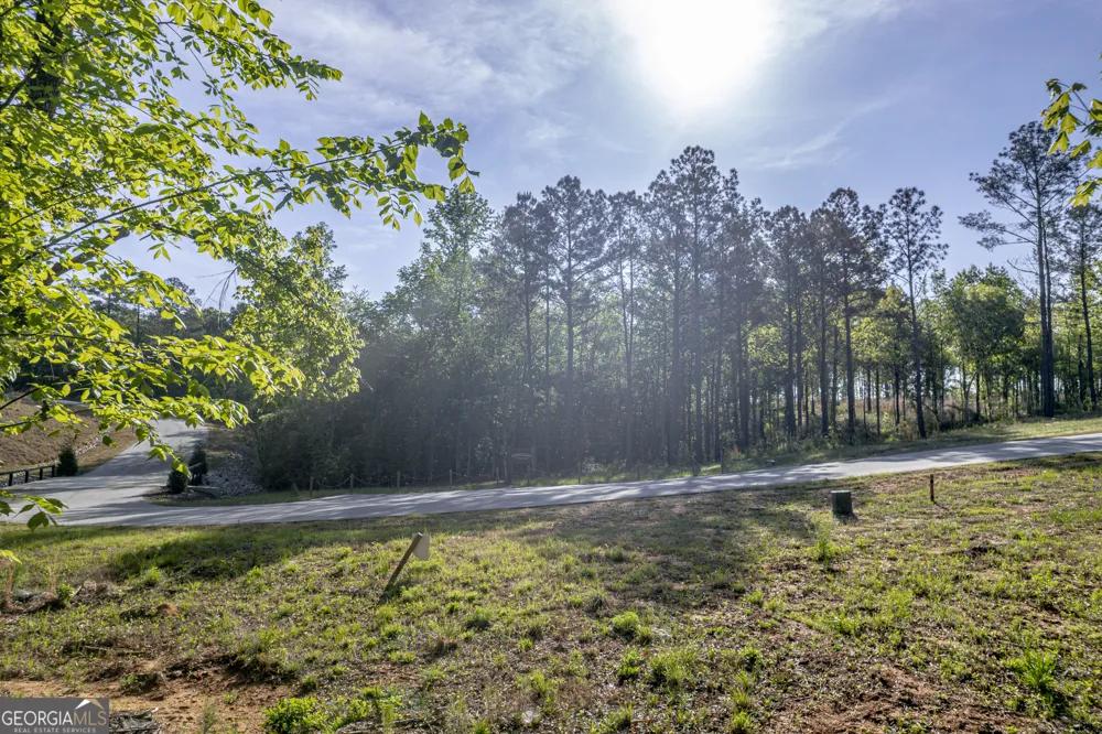 126 Falls LN Milledgeville, GA 31061
