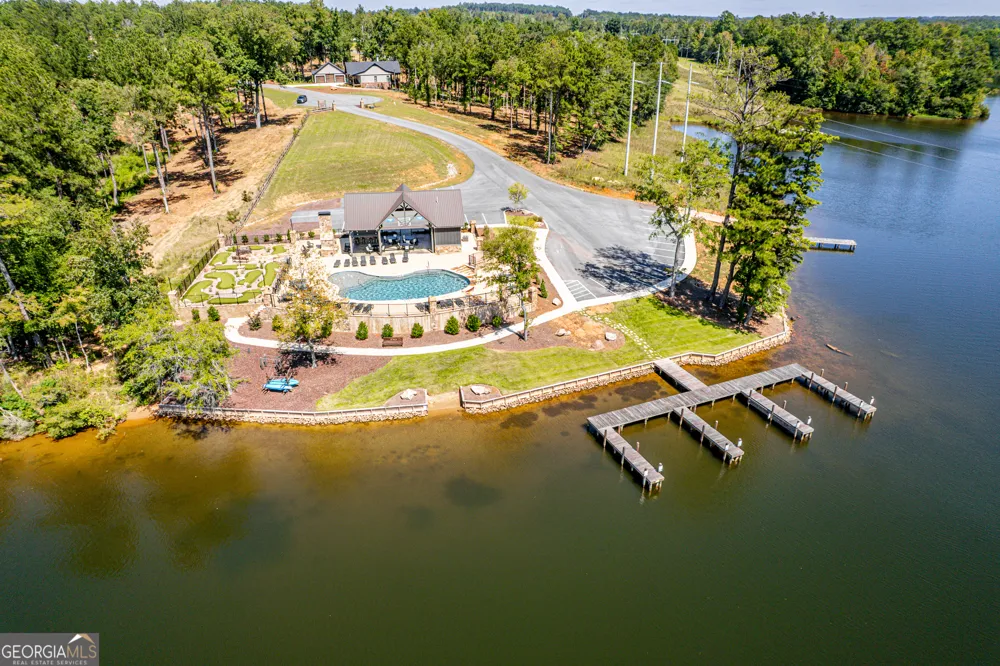126 Falls LN Milledgeville, GA 31061