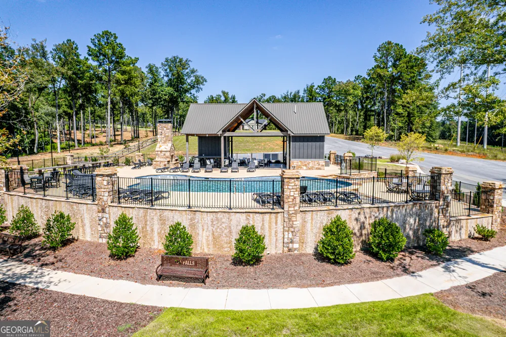 126 Falls LN Milledgeville, GA 31061