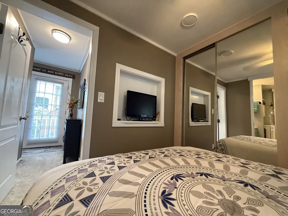 4368 Riverbank RUN Hiawassee, GA 30546