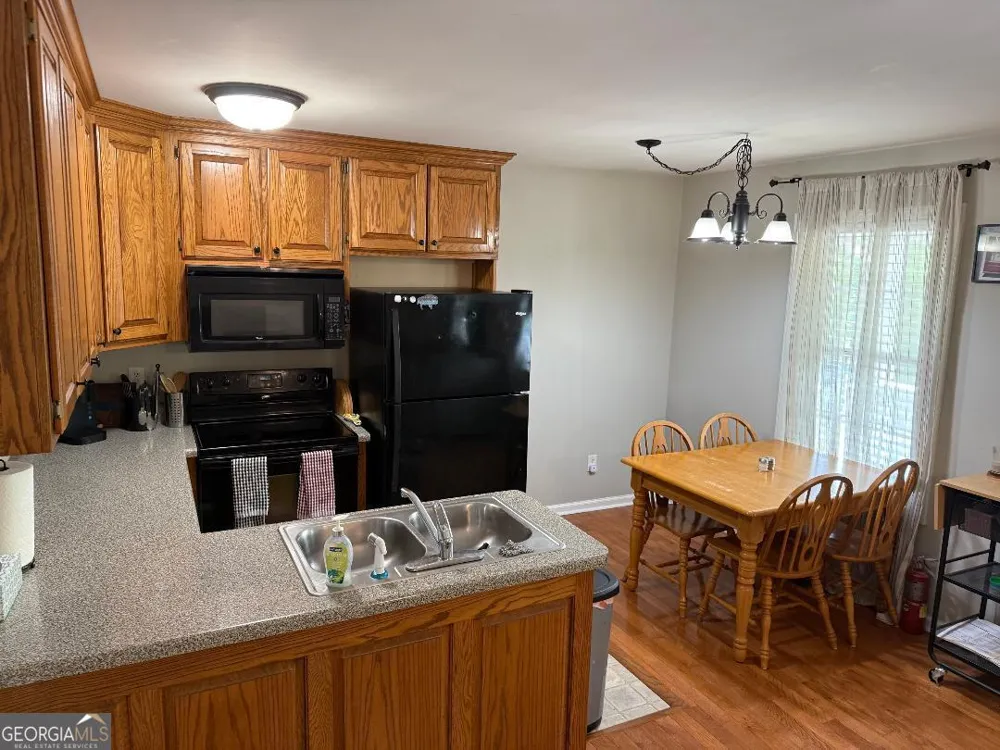121 Saluda DR Demorest, GA 30535