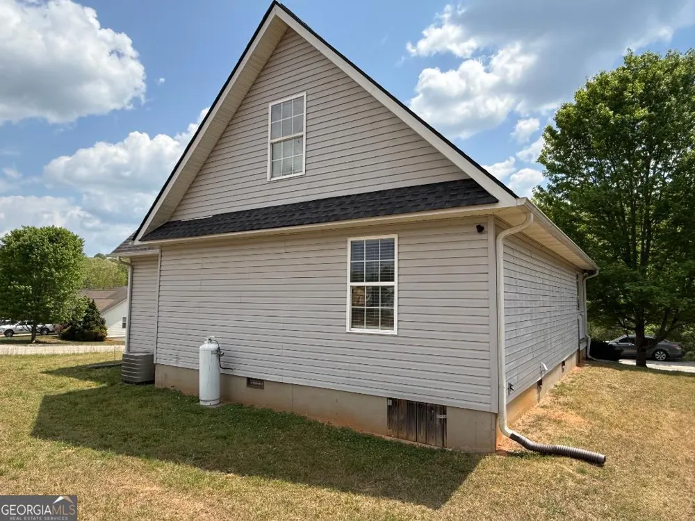 121 Saluda DR Demorest, GA 30535