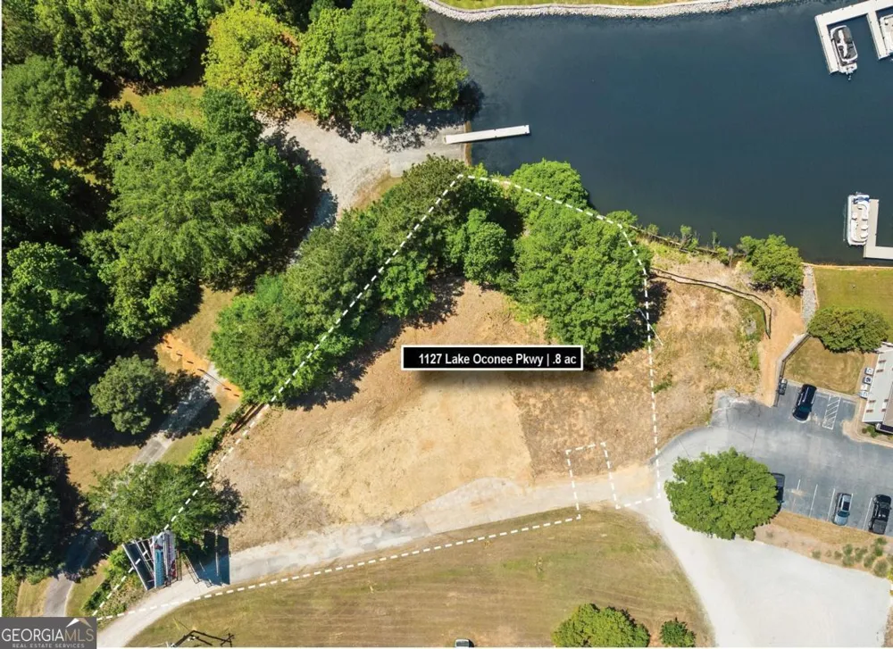 1127 Lake Oconee PKWY Eatonton, GA 31024