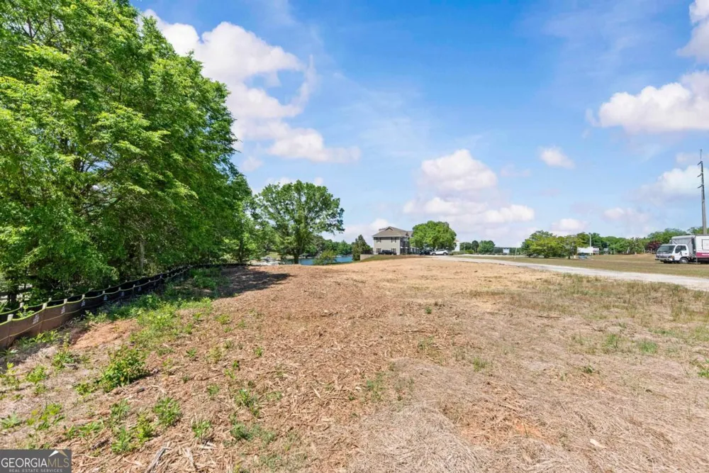 1127 Lake Oconee PKWY Eatonton, GA 31024