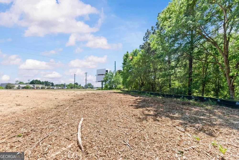 1127 Lake Oconee PKWY Eatonton, GA 31024