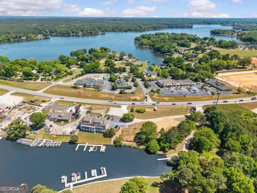 1127 Lake Oconee PKWY Eatonton, GA 31024
