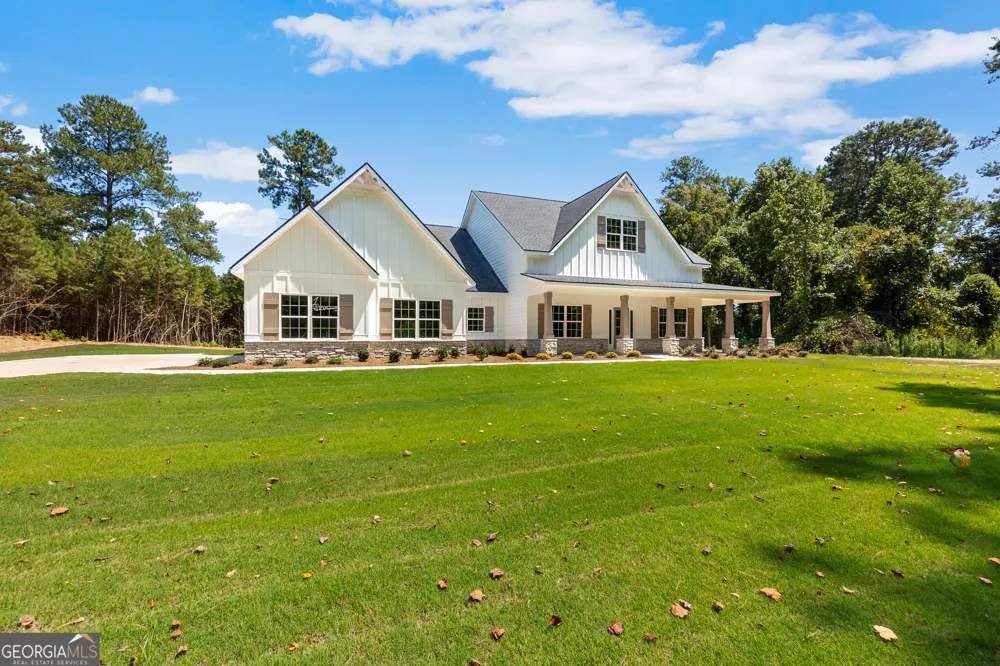 431 Old Rumble RD Forsyth, GA 31029