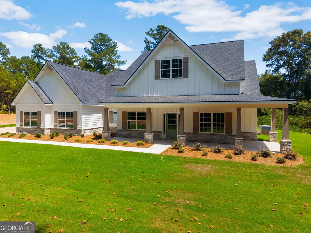 431 Old Rumble RD Forsyth, GA 31029