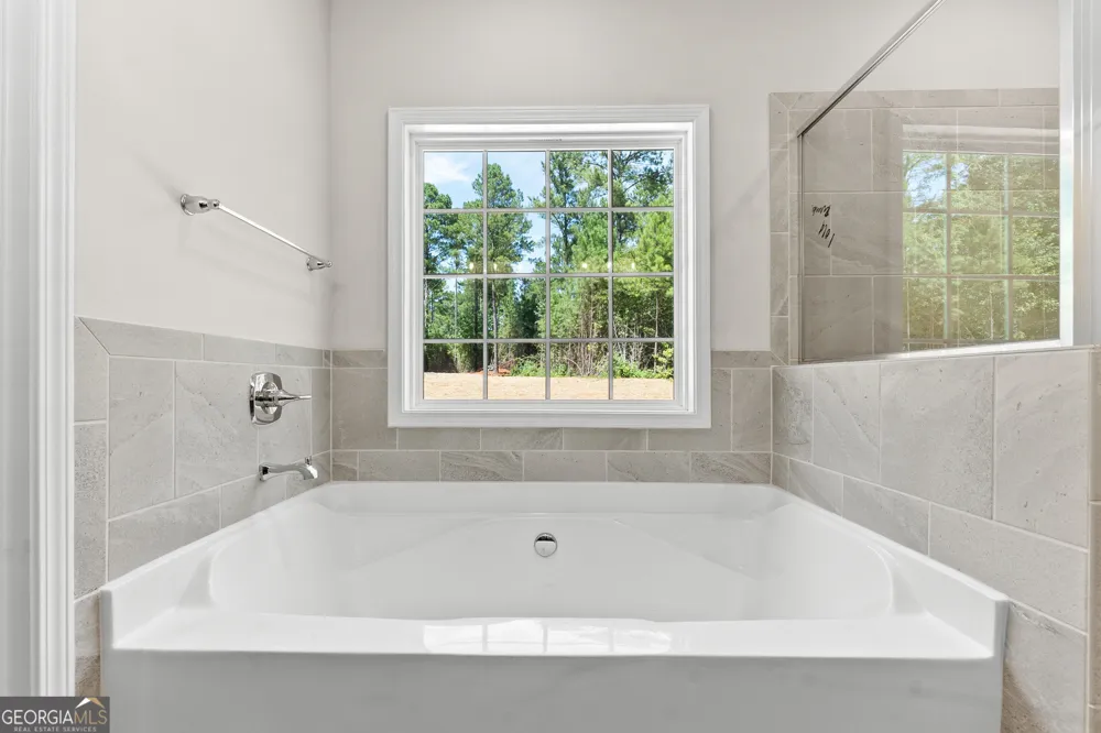 431 Old Rumble RD Forsyth, GA 31029