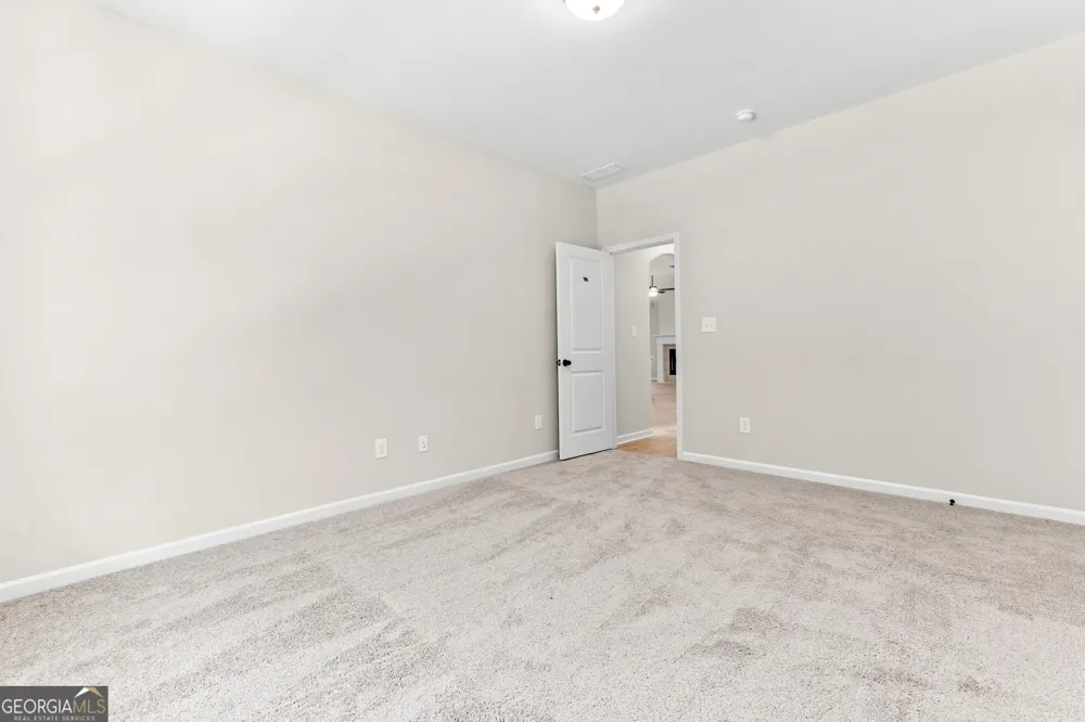 431 Old Rumble RD Forsyth, GA 31029