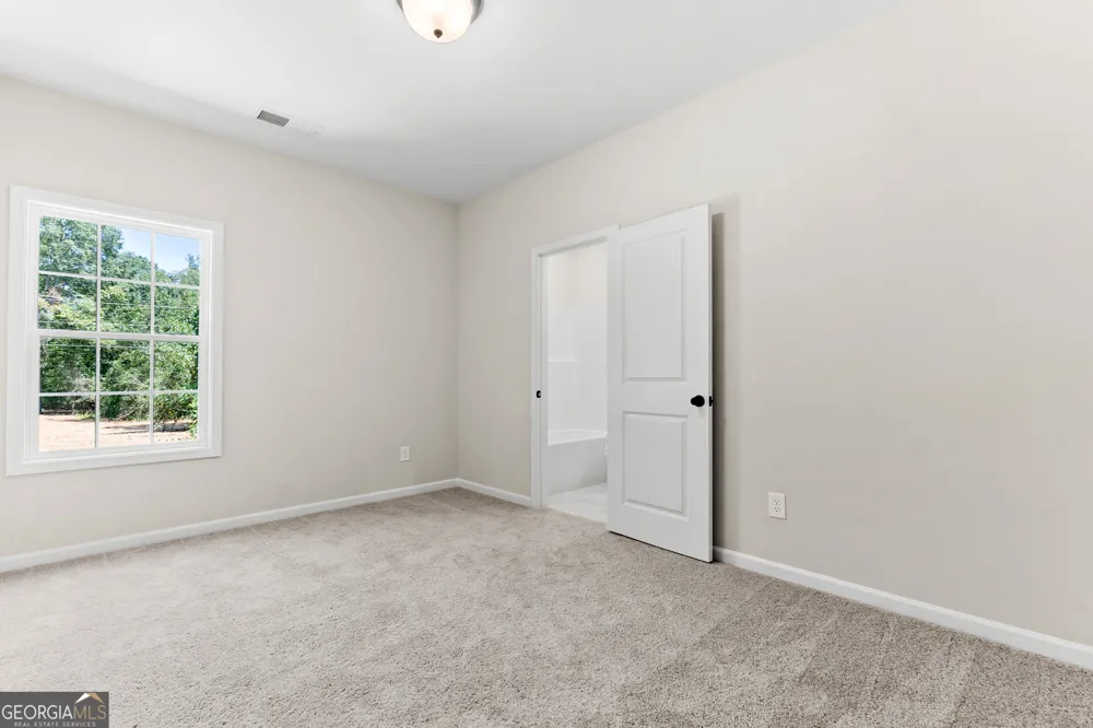 431 Old Rumble RD Forsyth, GA 31029