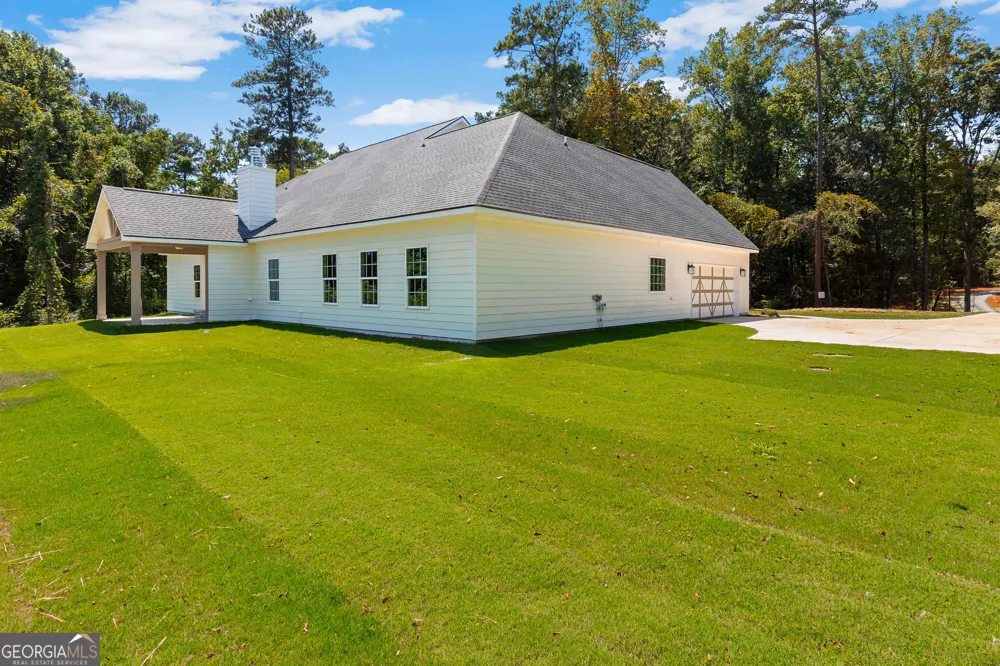 431 Old Rumble RD Forsyth, GA 31029