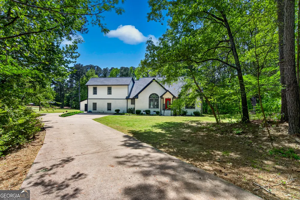 11 Saint Marks RD Hogansville, GA 30230