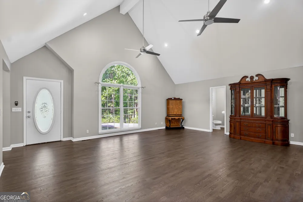 11 Saint Marks RD Hogansville, GA 30230