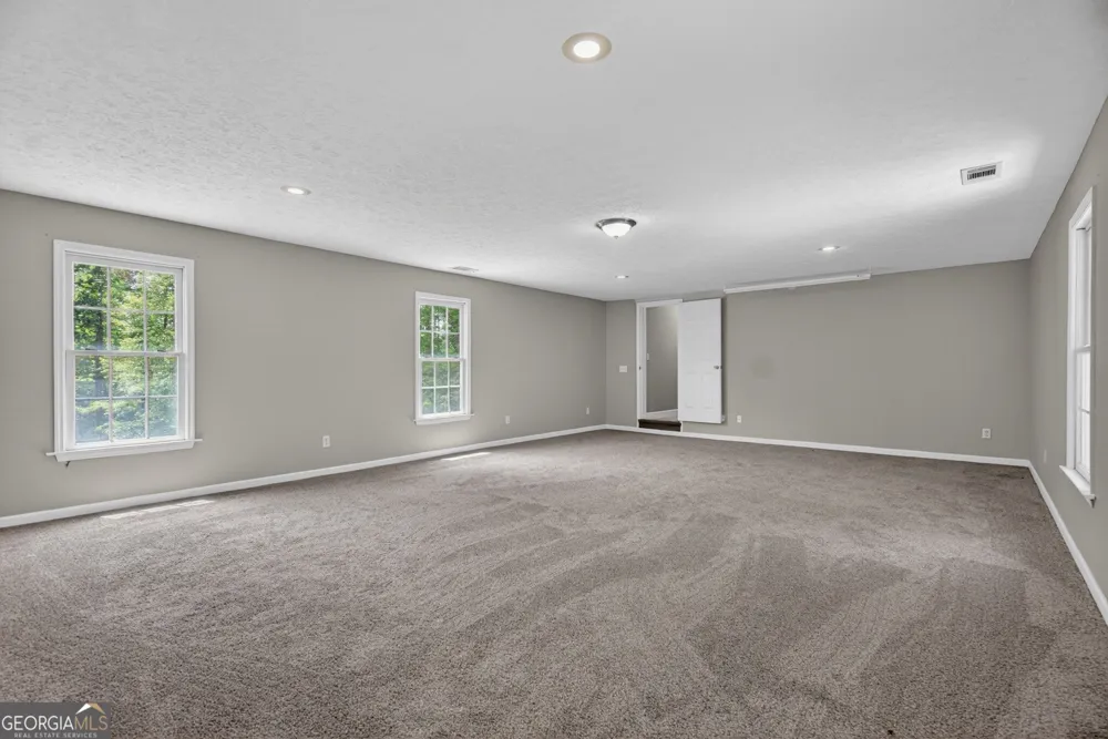 11 Saint Marks RD Hogansville, GA 30230