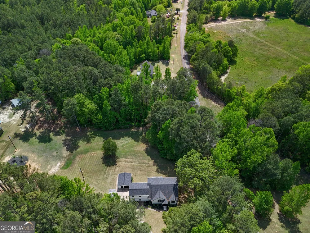 11 Saint Marks RD Hogansville, GA 30230
