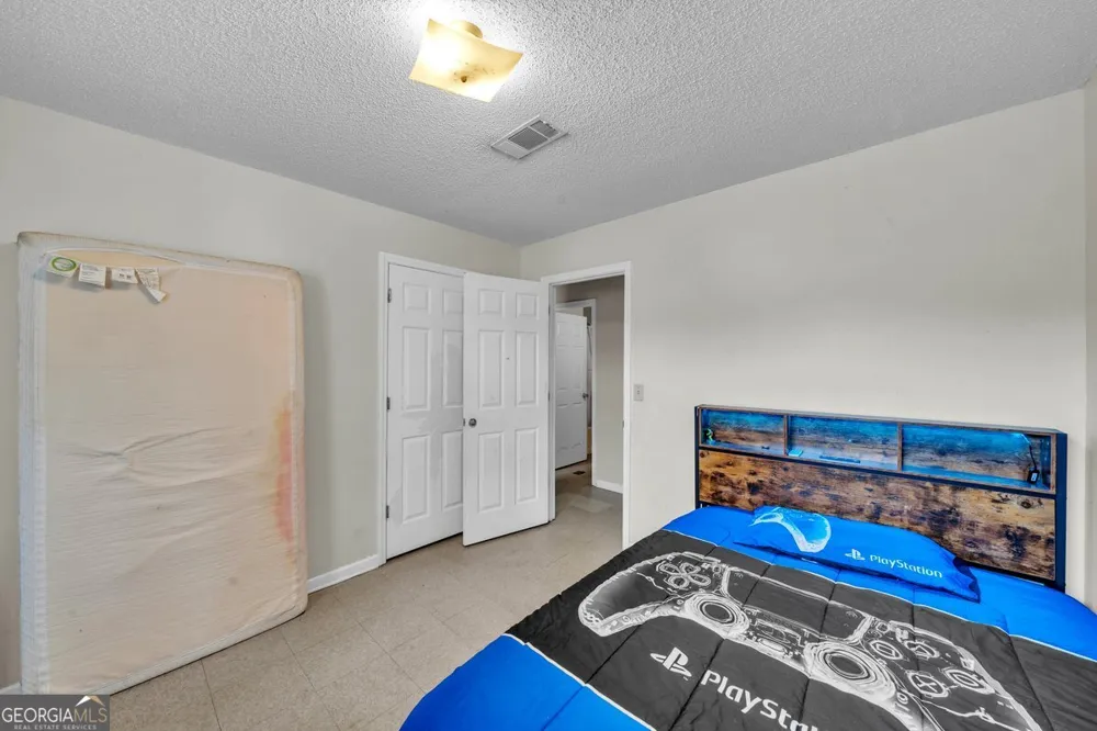 142 Ruby ST Cordele, GA 31015