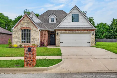 3224 Boardwalk Court