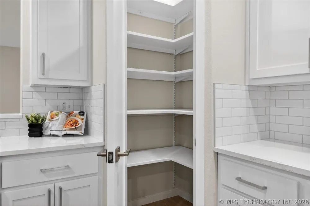 3224 Boardwalk Court Bartlesville, OK 74006