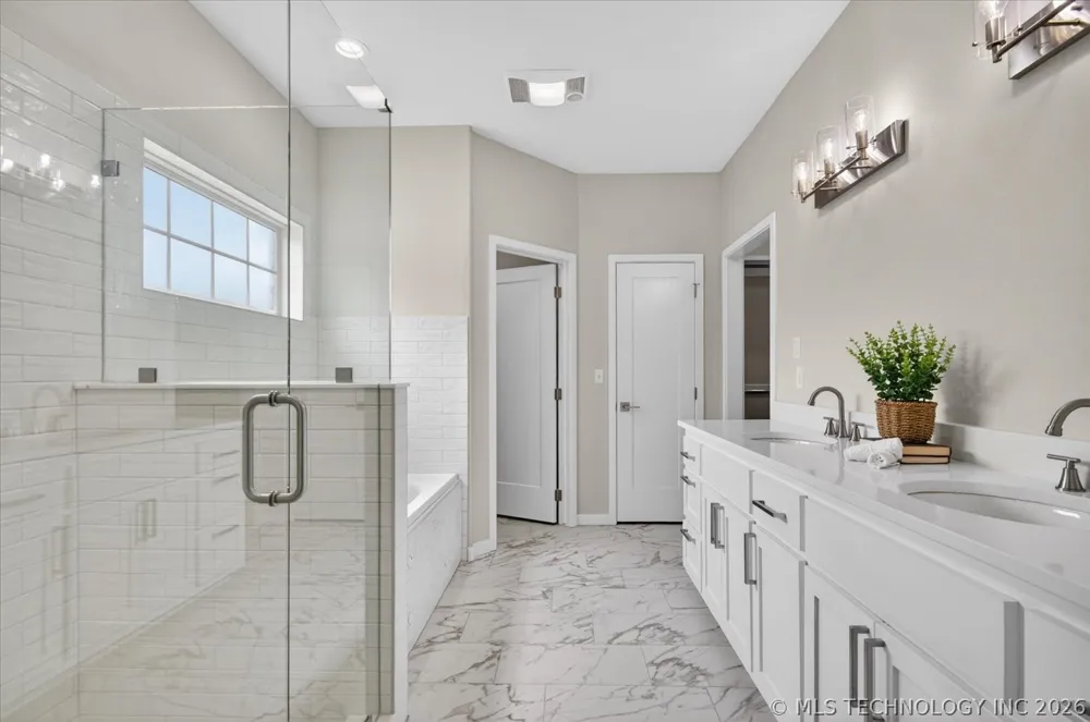 3224 Boardwalk Court Bartlesville, OK 74006