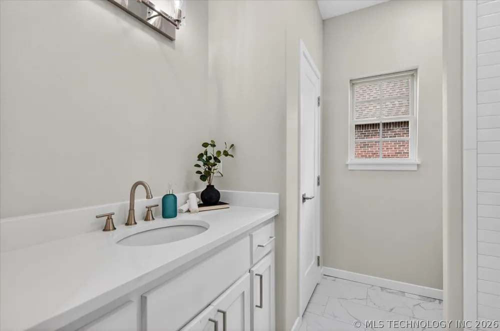 3224 Boardwalk Court Bartlesville, OK 74006