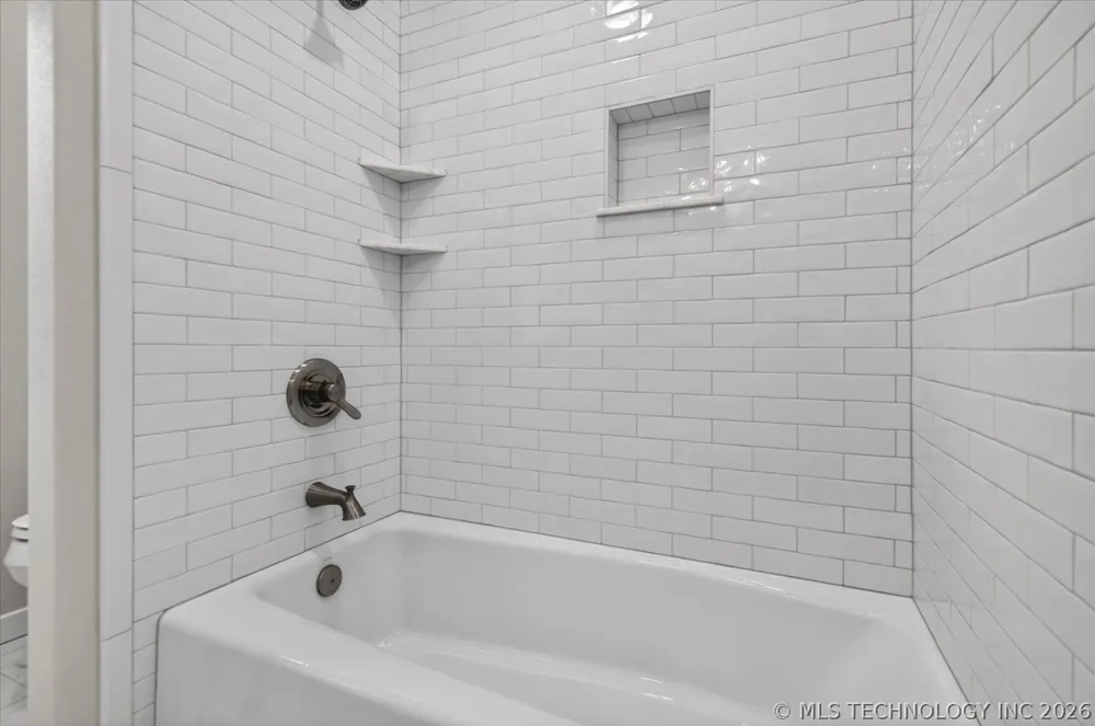 3224 Boardwalk Court Bartlesville, OK 74006