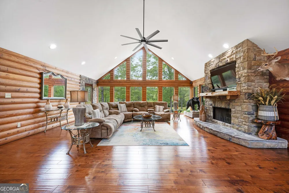 4440 Keith RD Ringgold, GA 30736
