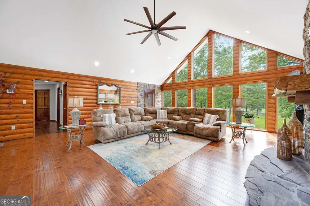 4440 Keith RD Ringgold, GA 30736