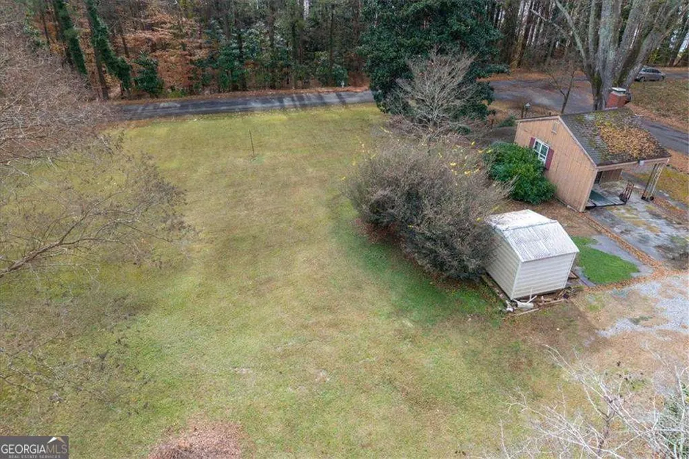 4120 South Lake Shore DR Acworth, GA 30101