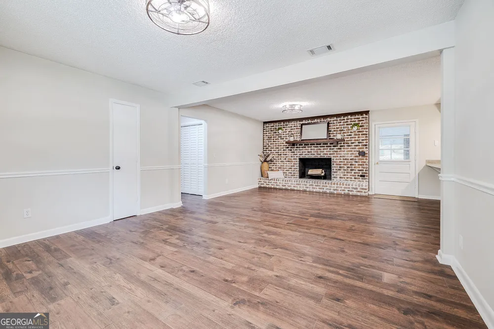440 Pecan LN Guyton, GA 31312