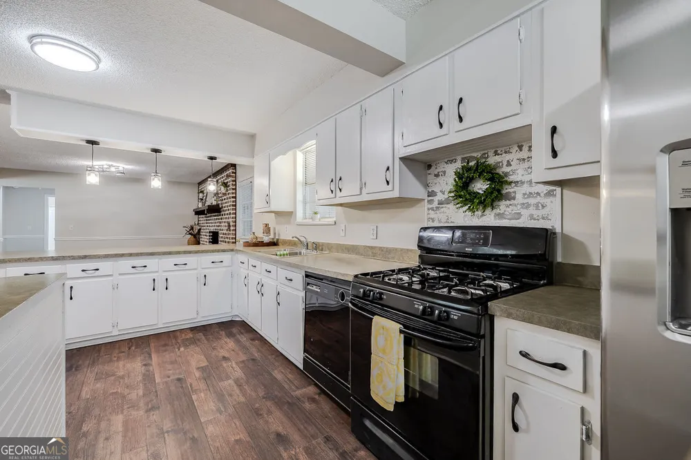 440 Pecan LN Guyton, GA 31312