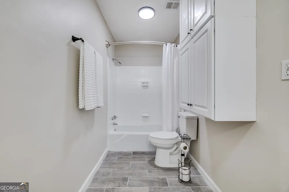 440 Pecan LN Guyton, GA 31312