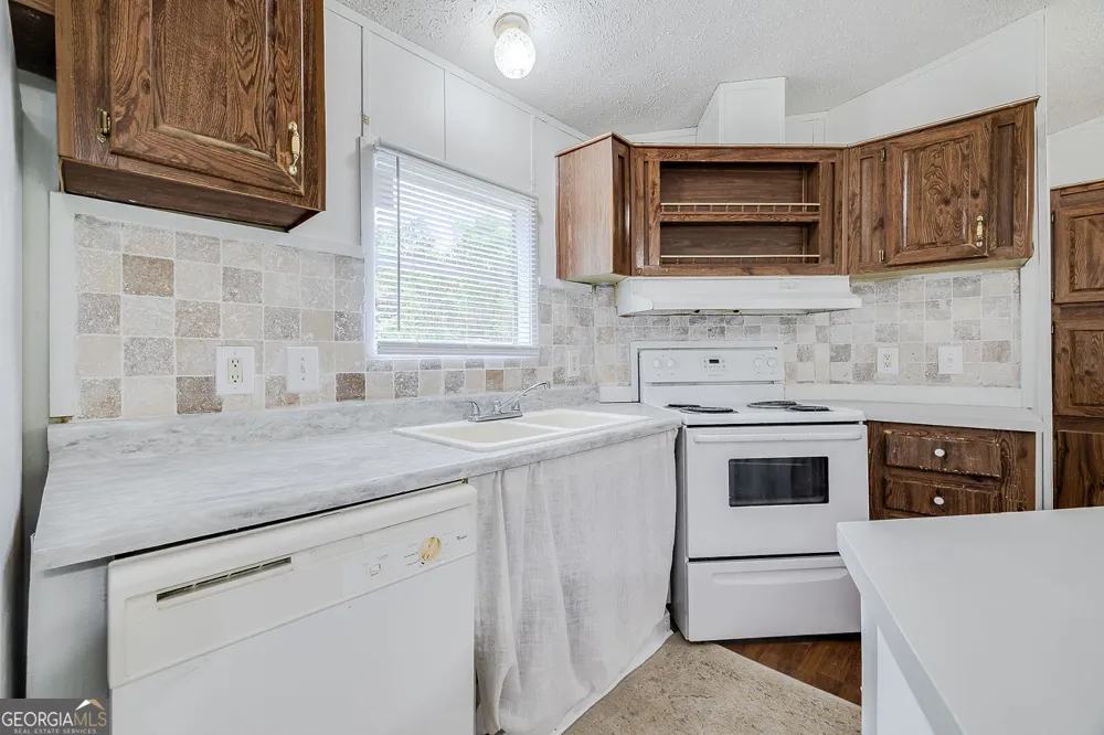 440 Pecan LN Guyton, GA 31312