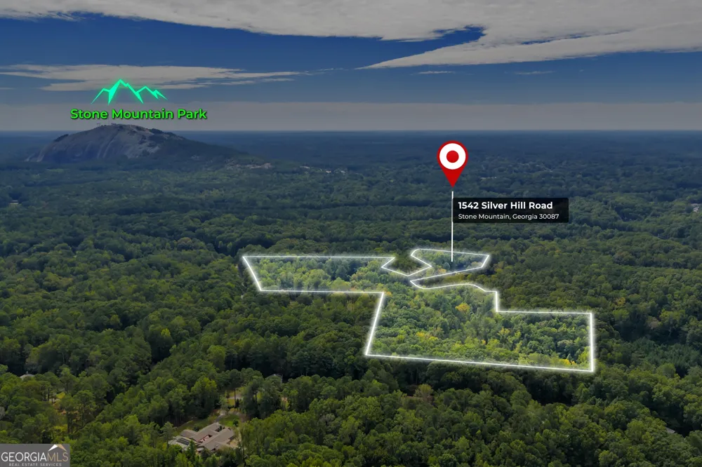 1542 Silver Hill RD Stone Mountain, GA 30087