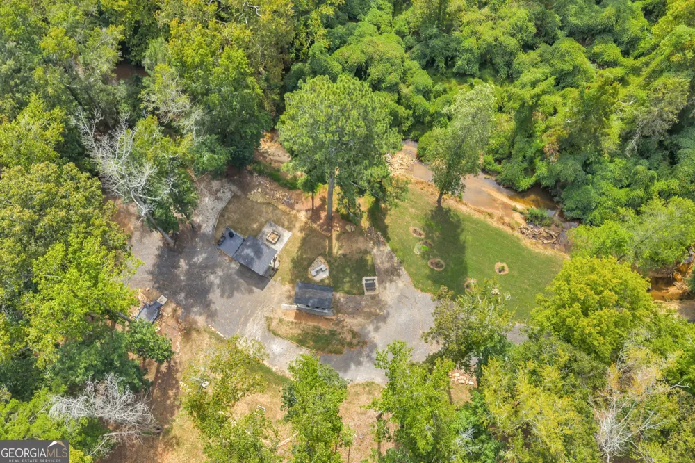 1542 Silver Hill RD Stone Mountain, GA 30087