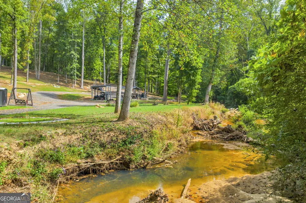 1542 Silver Hill RD Stone Mountain, GA 30087