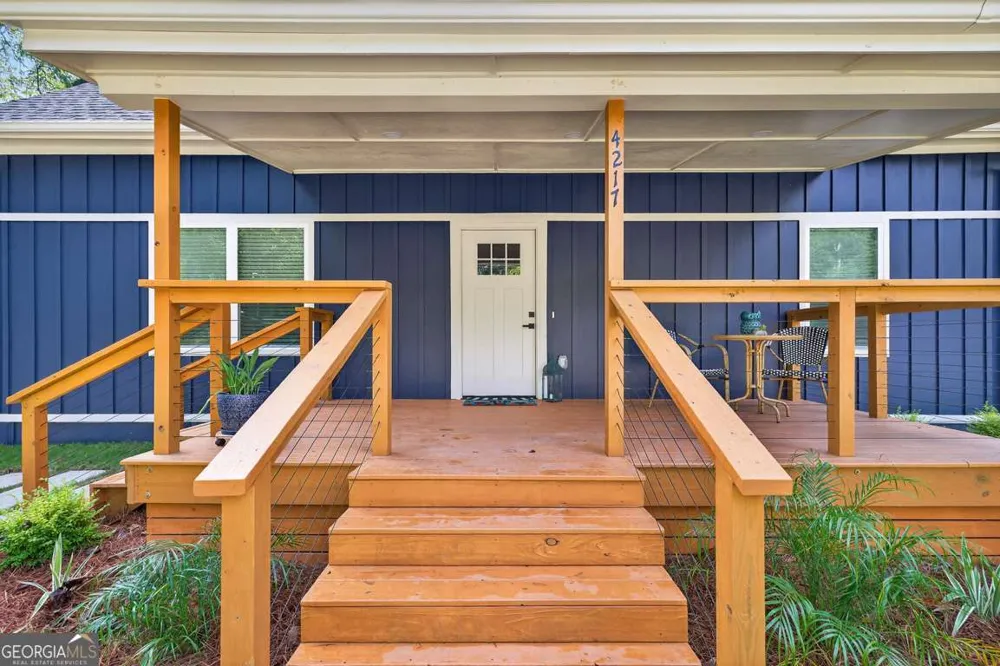 4217 Railroad ST Oakwood, GA 30566