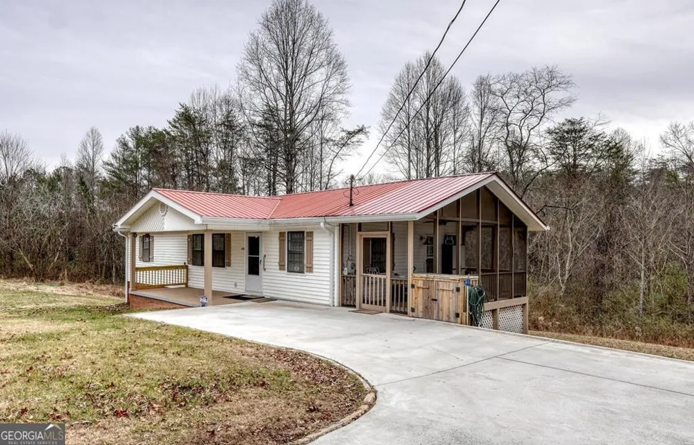 643 Number 20 Mine RD McCaysville, GA 30555