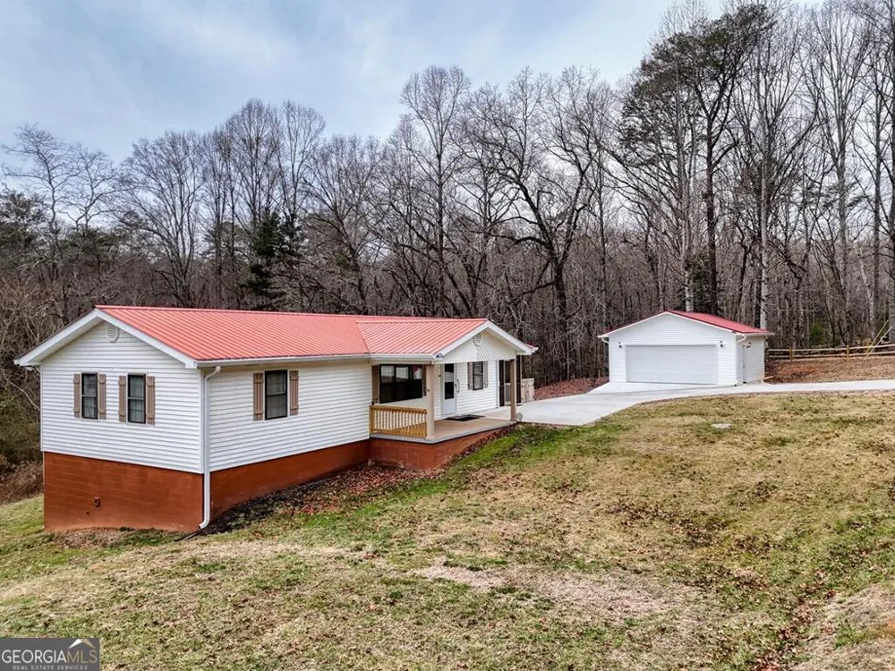 643 Number 20 Mine RD McCaysville, GA 30555