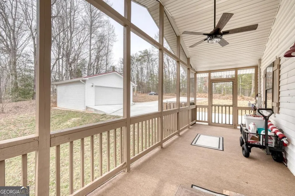643 Number 20 Mine RD McCaysville, GA 30555