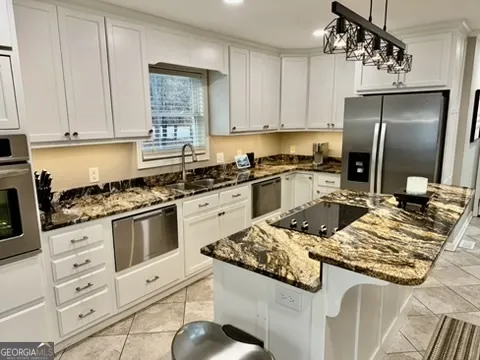 1703 Pine Needle LN Elberton, GA 30635