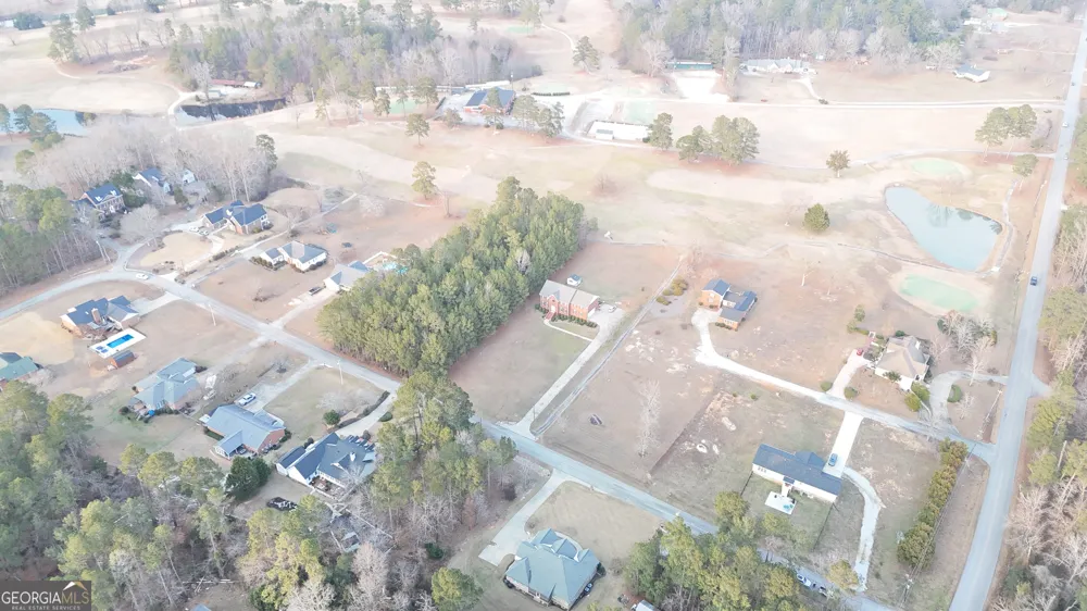 1703 Pine Needle LN Elberton, GA 30635
