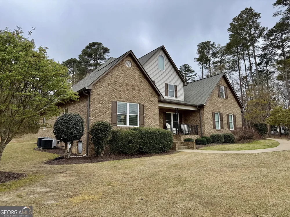 1703 Pine Needle LN Elberton, GA 30635