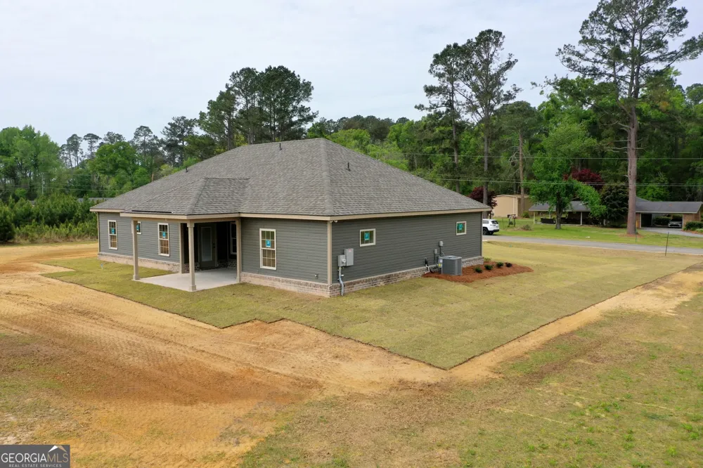 982 McCranie DR Metter, GA 30439