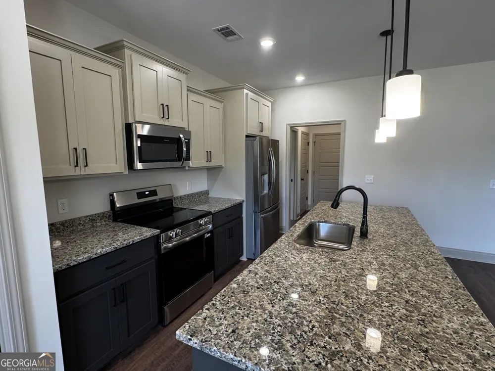 982 McCranie DR Metter, GA 30439