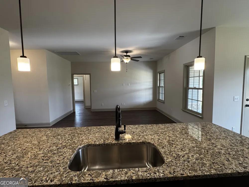 982 McCranie DR Metter, GA 30439