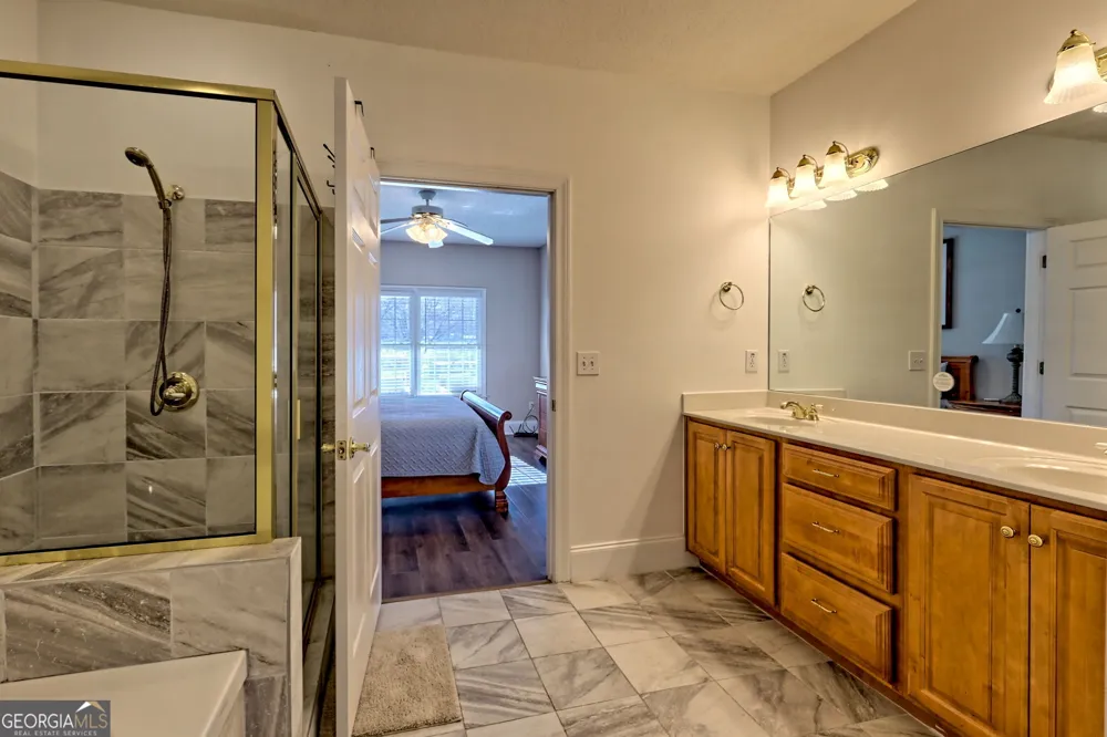 1688 Lakeview DR Young Harris, GA 30582