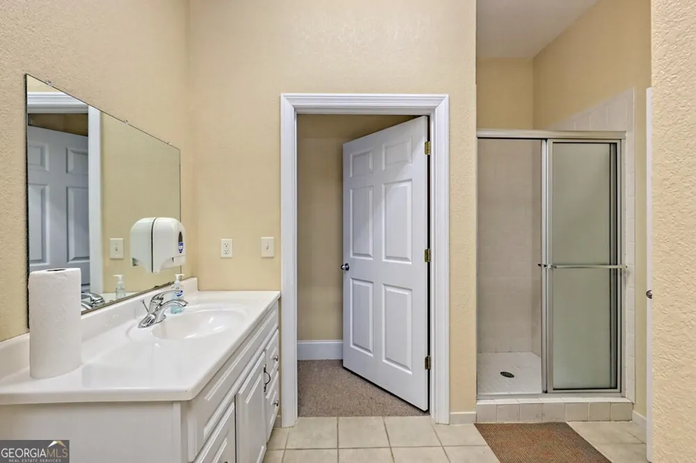 1688 Lakeview DR Young Harris, GA 30582