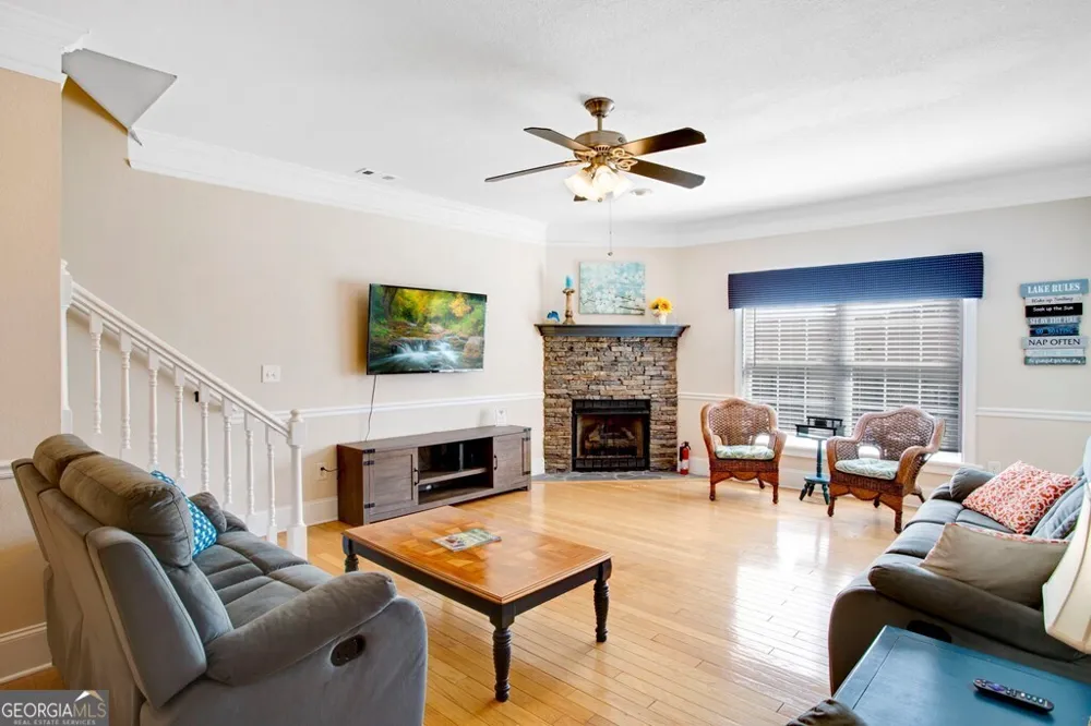 1725 Watercrest WAY Young Harris, GA 30582