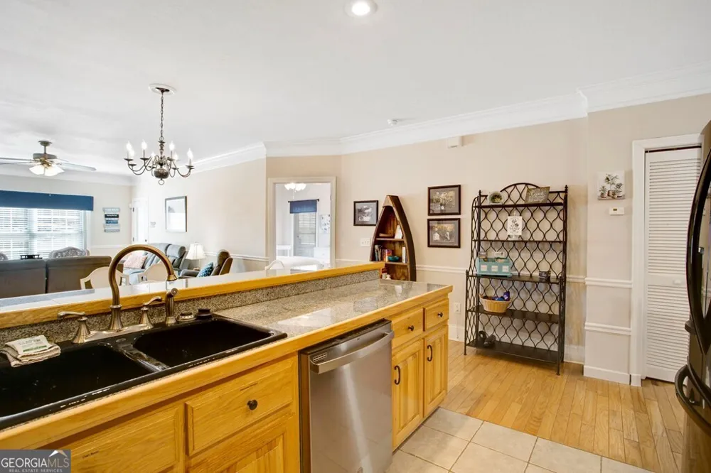 1725 Watercrest WAY Young Harris, GA 30582